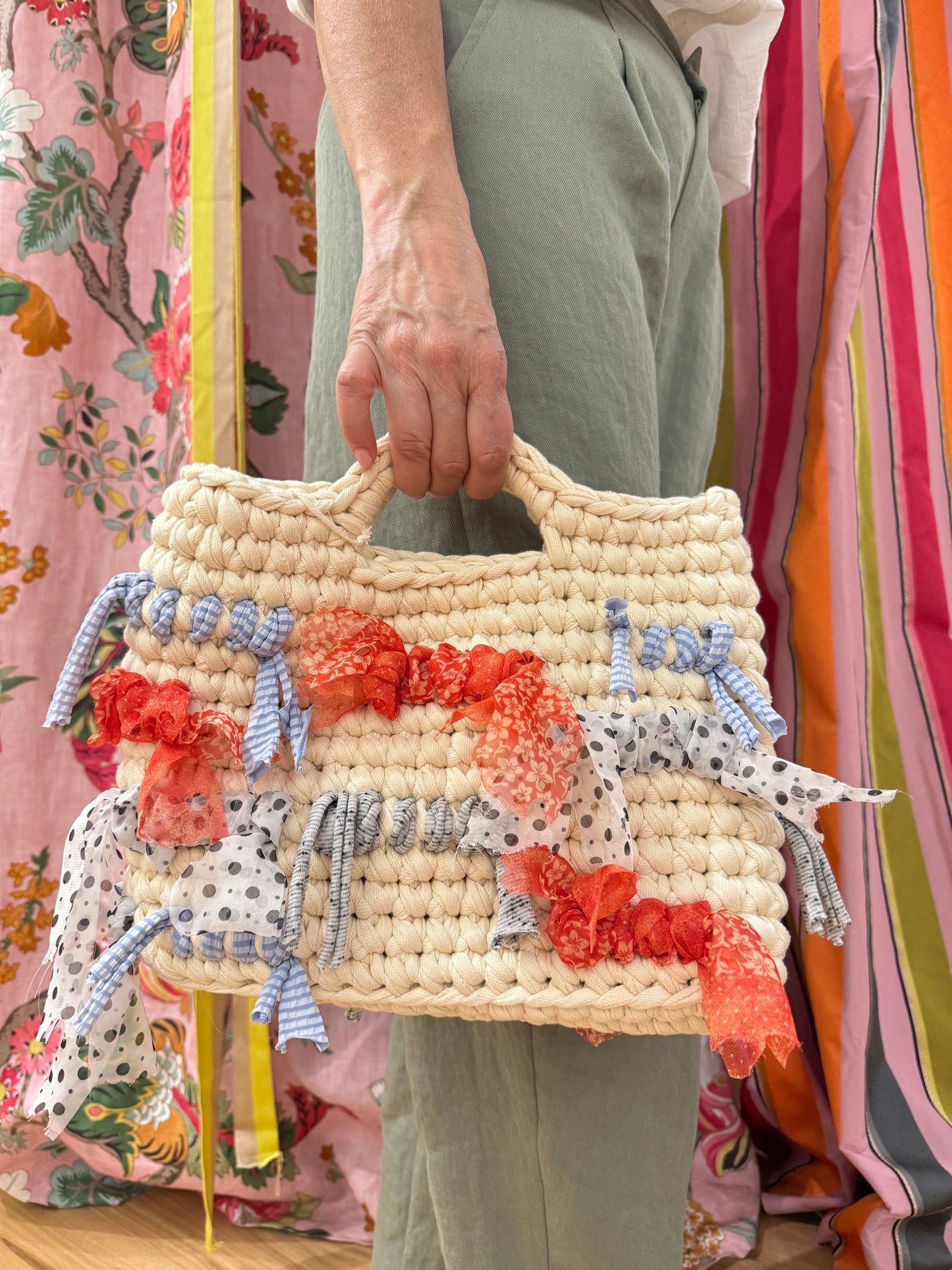 CROCHET MILK